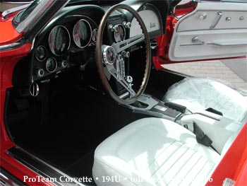 Corvette photo of ProTeam Classic Corvette